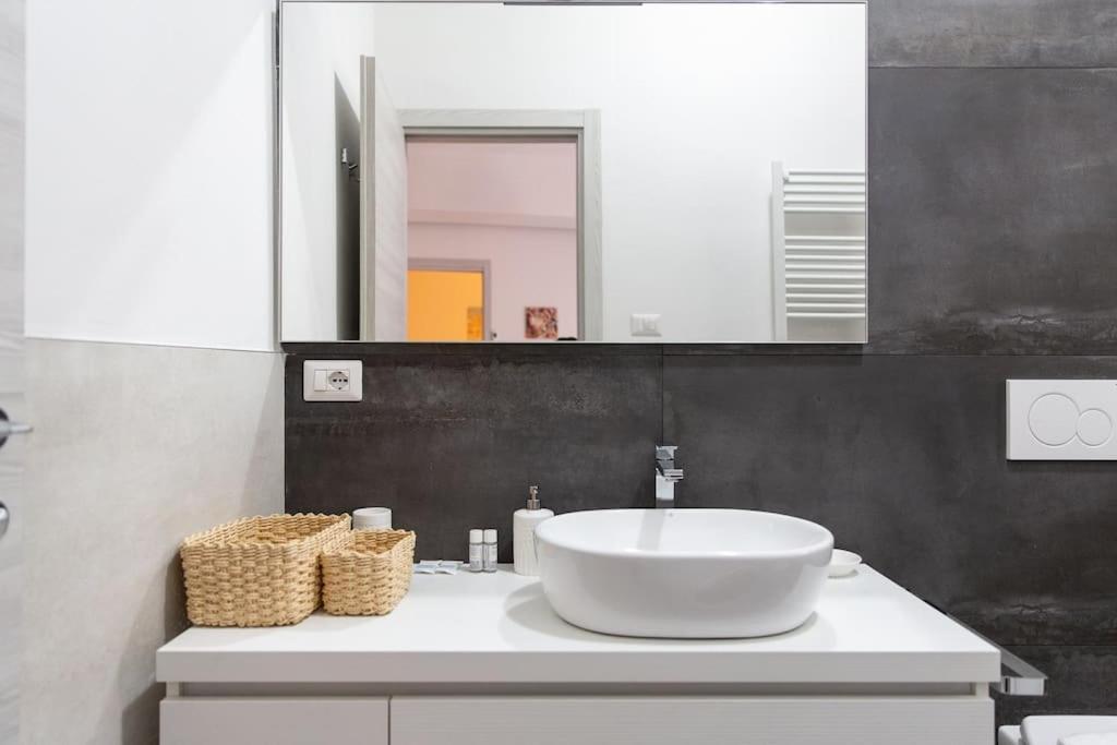 Modern Apartment near Ponte Vecchio. Florencia Exterior foto